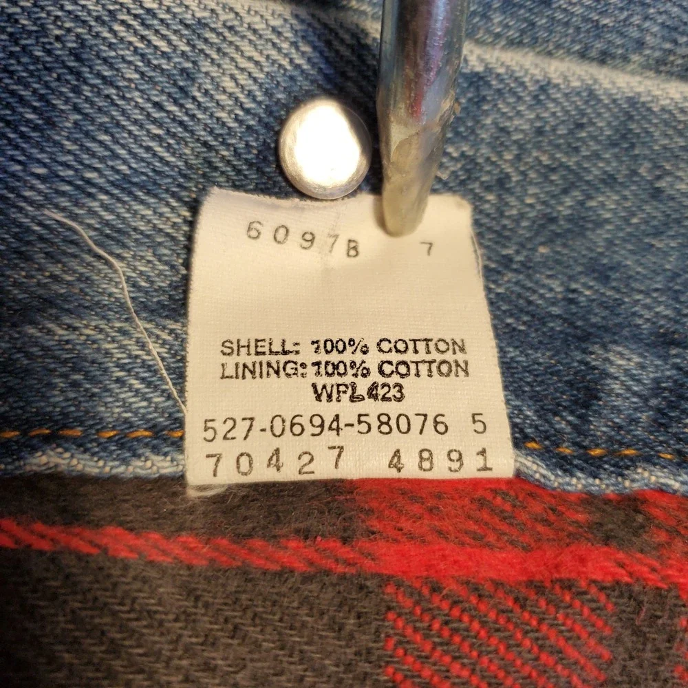 Vintage Levis Flannel Lined Denim Trucker Jacket Made in USA Blue Plaid 70427